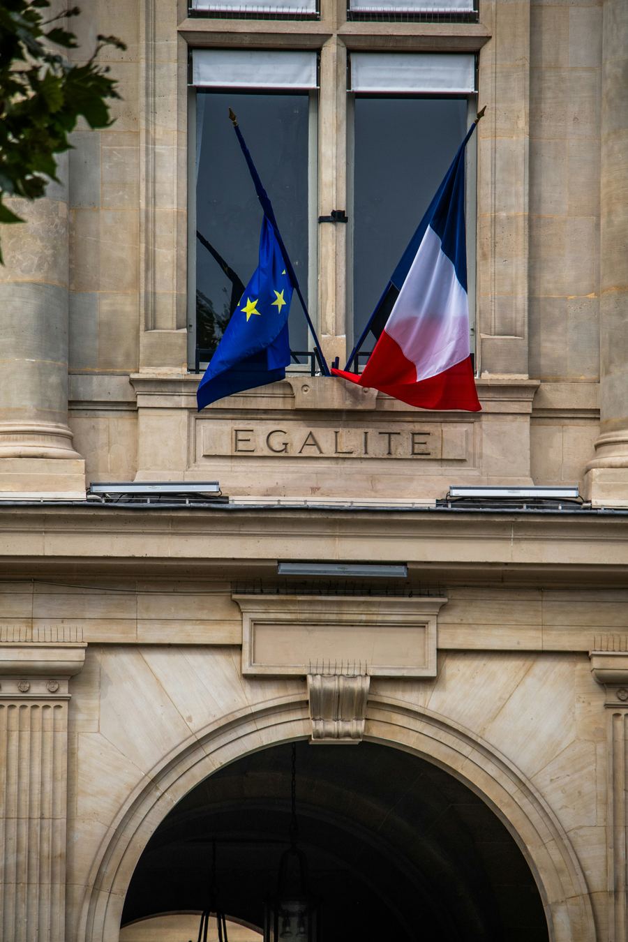 Bâtiment public, valeurs de la République